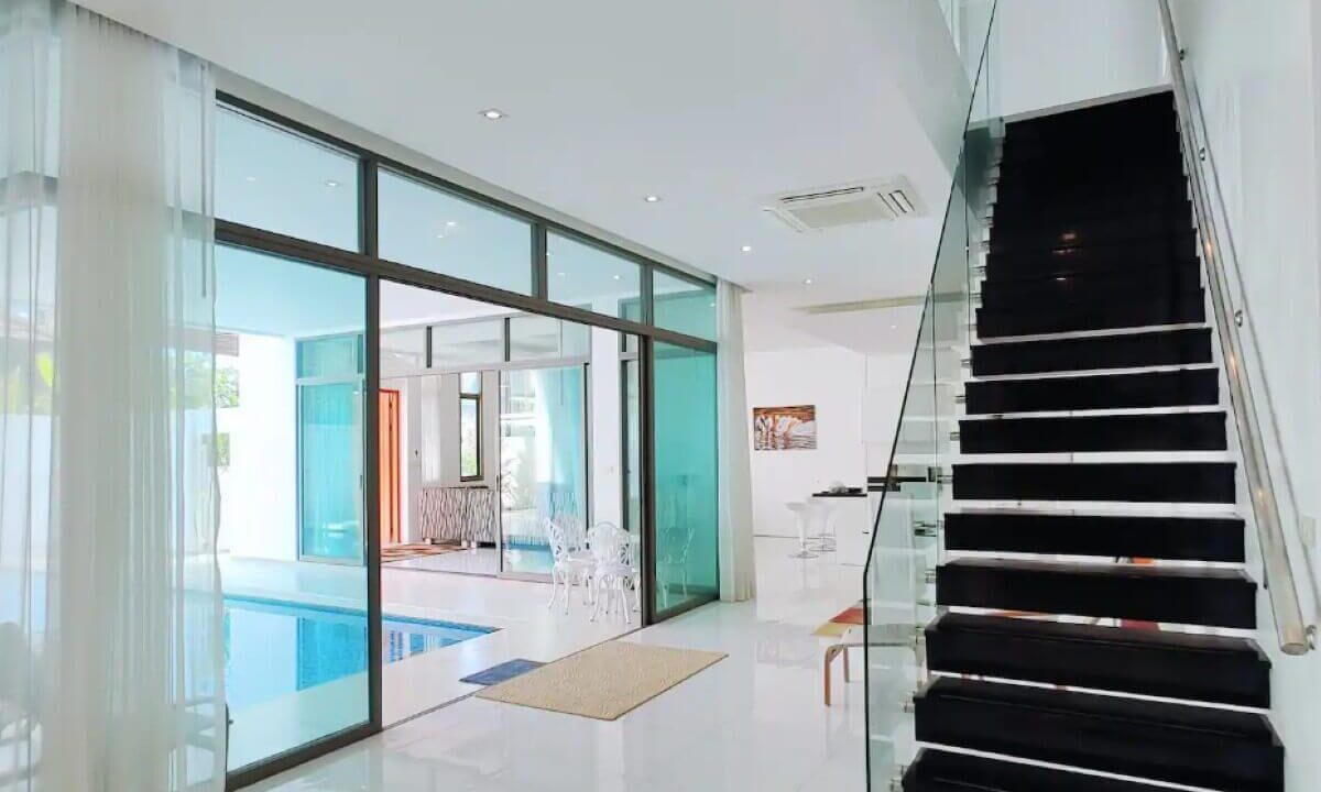 4_to_5_bedroom_modern_pool_villa_for_sale_from_owner_10_minutes_walk_kamala_beach_phuket_thai_residential_stairs_pool_deck